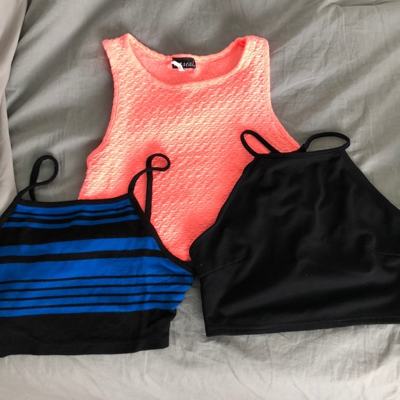 Forever 21 Tops - Bundle of Crop Tops